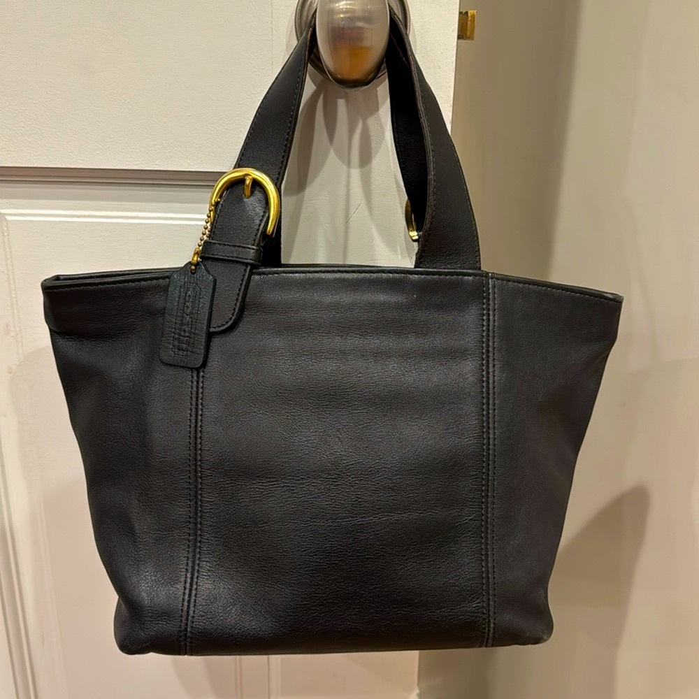 Vintage Coach Bag (serial no. F6M-4133)